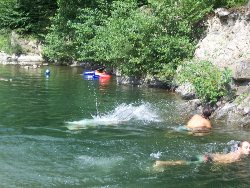  Image name: Parco090.jpg 
 width: 801 pixel 
 height: 602 pixel 
 Size: 465420 bytes 
 Click to enlarge 